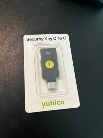 Yubico Security Key C NFC - USB-C + NFC FIDO2 Passkey - New Sealed 1