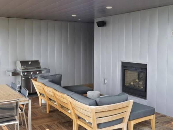 $1,394 / 1br - 533ft2 - Perfect Location, A Commuter's Dream. Live, Laugh, Lease @The Century! (Williams, Eliot)63672582610817121