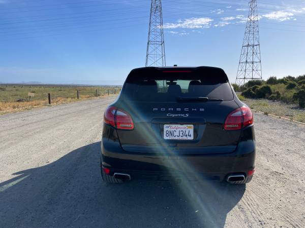 2012 Porsche Cayenne S - $10,000 (palo alto)63469762690563122