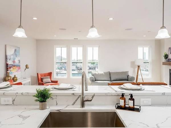$5,050 / 2br - 1378ft2 - New Construction condo quality apartment for rent/sublet November 1st (South Boston)63828406509187124