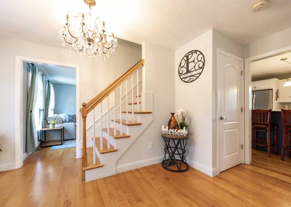 $4,500 / 4br - 3134ft2 - Beautiful Single Family Home Rental Alert! (Raynham)63828339460609122