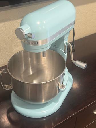 Sourdough Starter Kit 7 quart KitchenAid and Sourdough Home 1