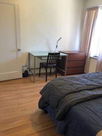 $3,450 / 3br - 1200ft2 - Quiet 3 bedrooms 1 bath home by SFSU, CCSF, BART (ingleside / SFSU / CCSF)63667888754819124