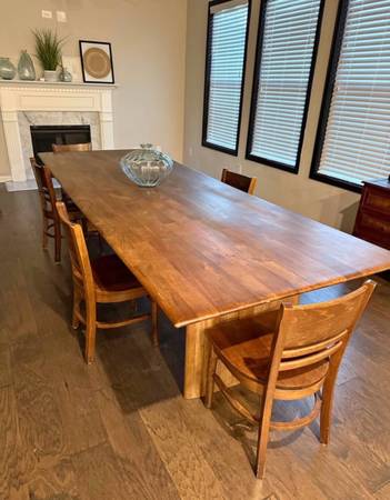 Dining Room Barn Table 1