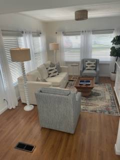 $1,500 / 1br - Resort Living Riverfront 55+ Park (Sebastian)63799984751233121