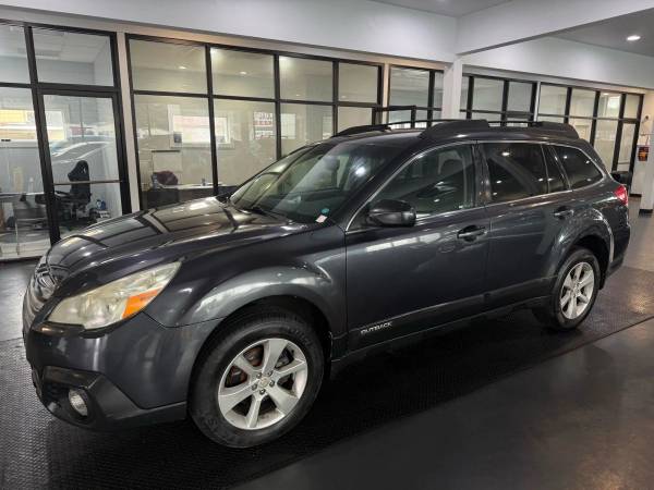 2013 Subaru Outback 2.5i Premium Wagon 4D 4-Cyl, PZEV, 2.5 Liter - CUD 1