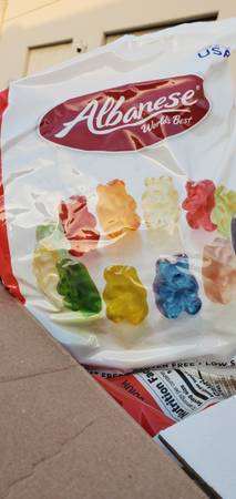 Free Albanese gummy bears 1