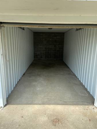 $85 / 200 pies² - Garaje o almacenamiento de 10' x 20'63621918960001121