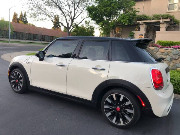 2015 Mini Cooper S 1