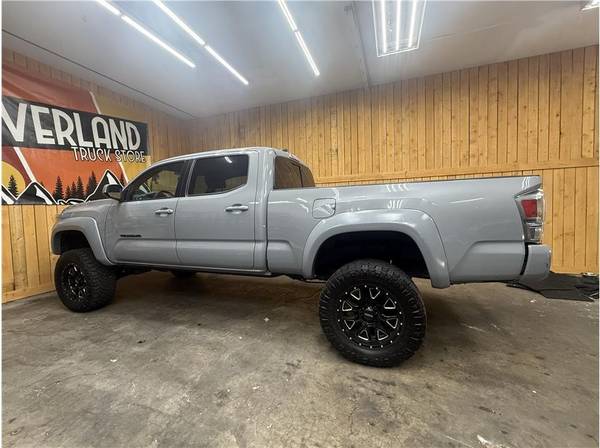 2020 Toyota Tacoma Double Cab - Photo 10