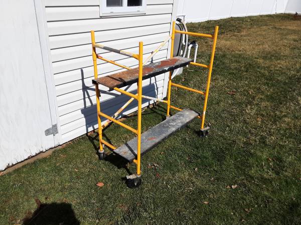 Rolling scaffold 1