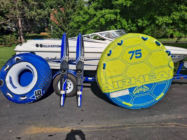 2003 Glastron 17.5SX 1