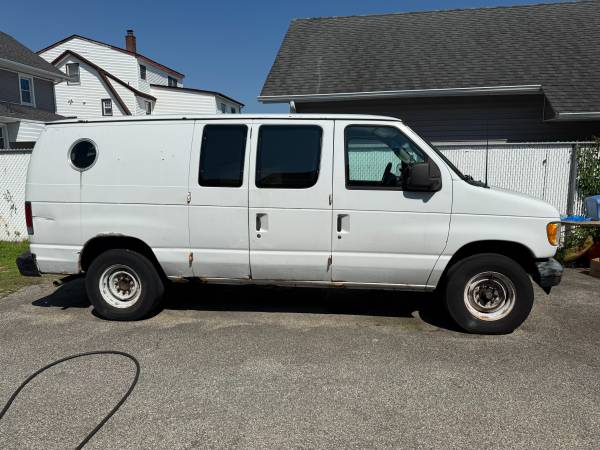 2003 Ford E250 Van AS-IS - $2,000 (Lynbrook)63614090594049120