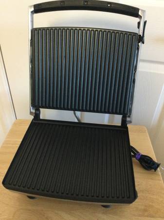 Krumps Sandwich maker/toaster 1