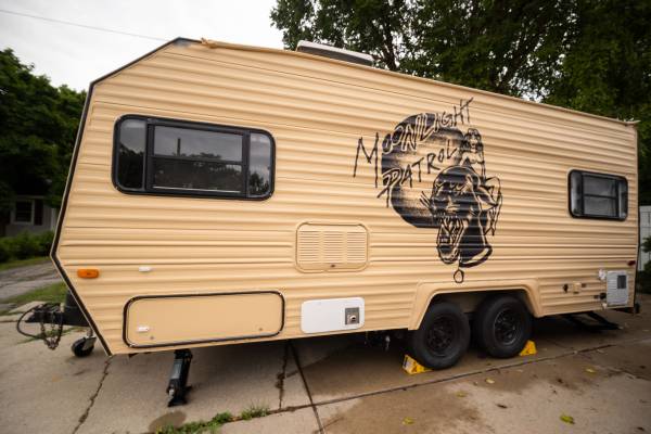 $1,500 / 1br - Sunset Camper Stay or Rental (Santa Fe)63806069484417122