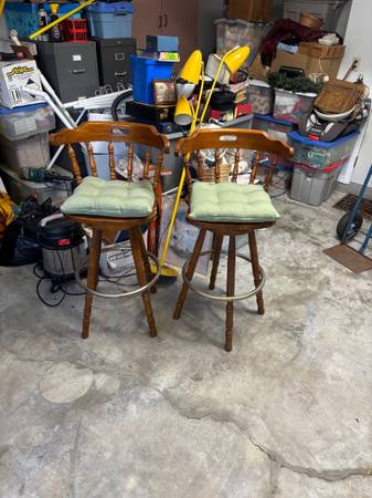 Set of 2 barstools 1