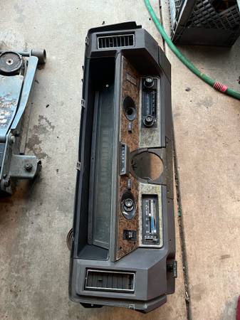 71-76 Impala / Caprice Dash Gauges And Housing 1