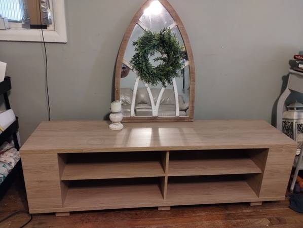 Tv stand 1