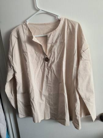 Cute women shirts size XL 1