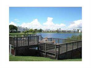 $1,950 / 2br - NICE GATED CONDO COMMUNITY WITH POOL, GYM, ... WATER VIEWS (LAUDERDALE LAKES/OAKLAND PARK)64002012453379123