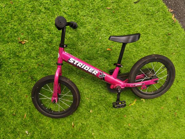 Strider 14x Push Bike with Pedal Kit - bicycles - by owner - bike