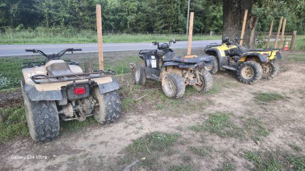2005 Polaris Hawkeye 300 - $1.000 (Atkins)63471308626947121