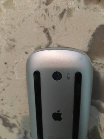 apple wireless mouse, lighting 1