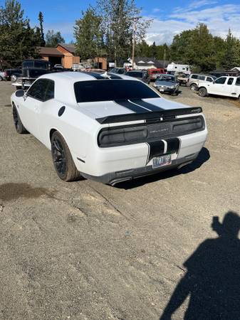 2015 Dodge Challenger Hellcat - $32,500 (Alaska)63470603986561123