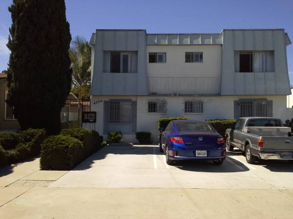 $2,100 / 2br - 740ft2 - Amplio departamento de 2 habitaciones y 1 baño en alquiler, ¡excelente ubicación! (4354 Utah ST North Park San Diego)63865815520515120