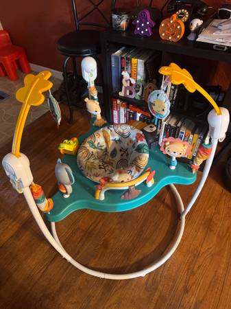 Fisher Price Baby Jumper 1
