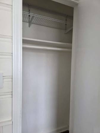 $1,100 / 1br - 1 room $1100 (Franklyn squere)63788409110785120