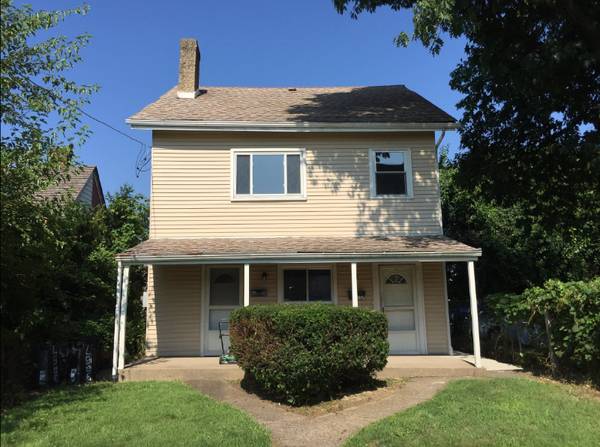 5 bedroom, 2 full baths, laundry, huge yard, private huge duplex home 1