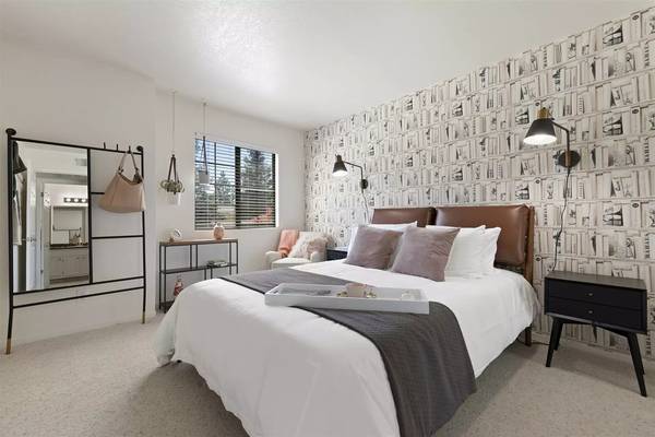 $2,305 / 3br - 1151ft2 - Abundant space in your new 3 bed 2 bath, along with washer and dryer (Fresno - Fresno)63798508726785122
