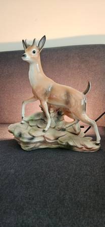 MCM deer TV lamp 1
