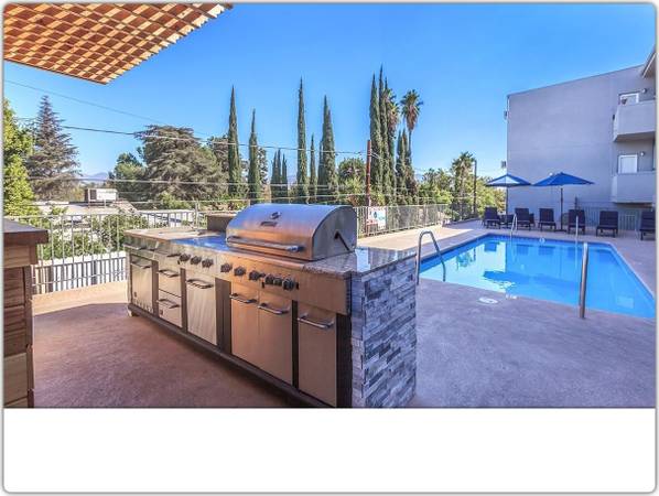 $2,685 / 2br - 850ft2 - See what our residents are raving about! (North Hollywood)63701166731649121