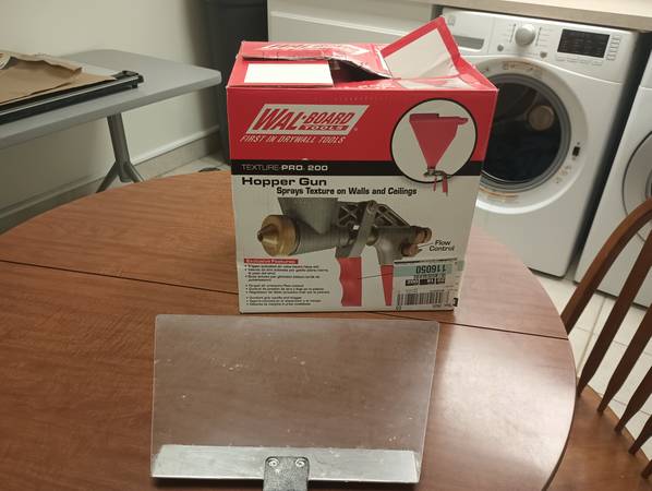 Drywall texture sprayer 1