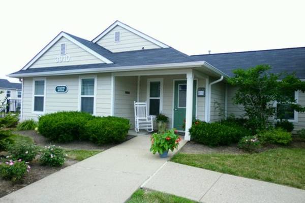 $1,194 / 3br - 1200ft2 - Beautiful Clubhouse with Large Community Room (Wynnbrook Pines Apartments)63974189582595121