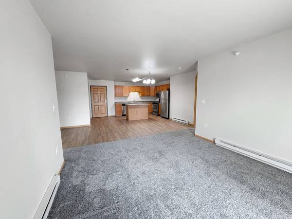 $1,145 / 2br - 1057ft2 - Garaje incluido, aire acondicionado, 2 habitaciones (3414 21st Ave NW, Minot, ND)63690166320001121