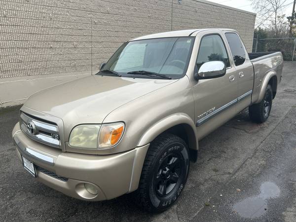 2005 Toyota Tundra Access Cab SR5 TRD 4WD ==Clean title, Affordable-- - $15,995 (kirkland)63613934994307120
