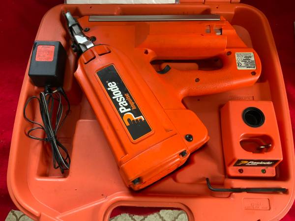 PASLODE framing gun case & new battery & 1 gas cartridge 1