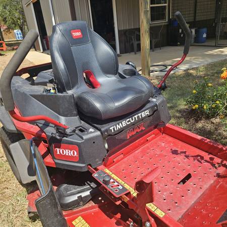 Zero Turn Riding Mower 1