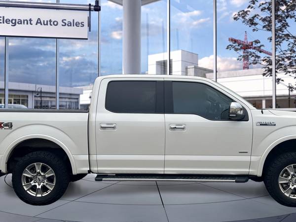 2017 Ford F-150 Lariat Pickup - Photo 4