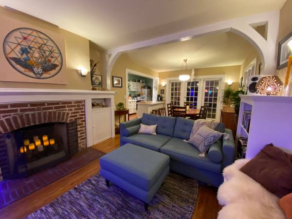 $950 Room w/private bath in shared Capitol Hill Craftsman home63885125440385120