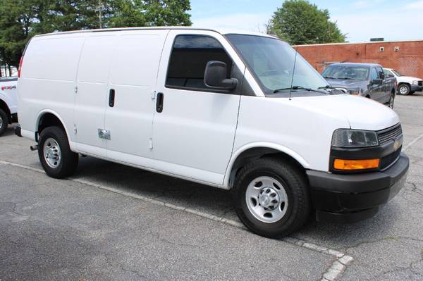 Furgón de carga Chevrolet Express 2500 2019 - $14,590 (Marietta, GA)63622051695489122