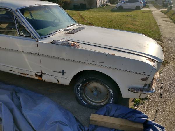 1966 Mustang - $1.000 (Parkville)63470260356737124