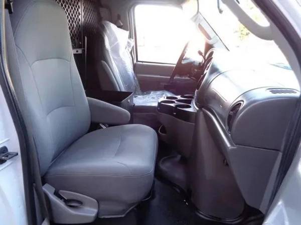 2007 Ford E250 Super Duty - Photo 15