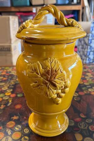 Ceramic decorative peice 1