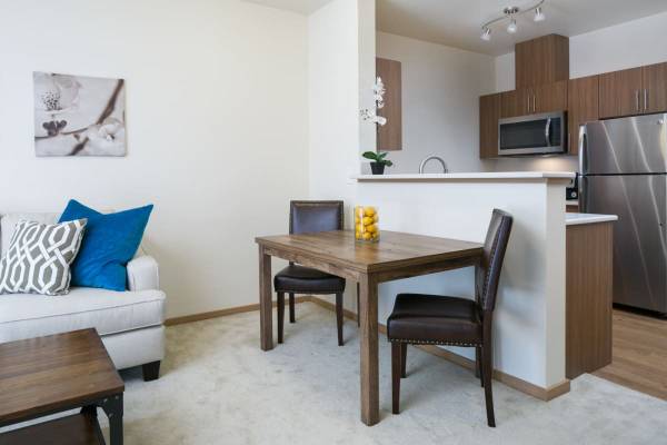 $1,325 / 1br - 548ft2 - Seniors Save BIG! Beautiful Low-Income Housing w/ Deals You'll love63874305941249121