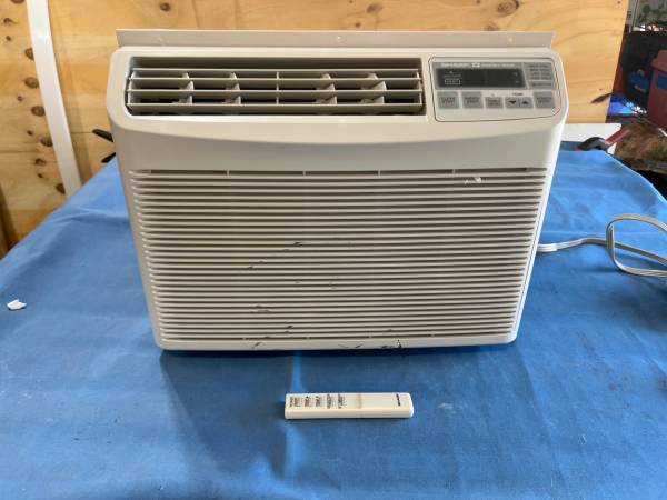 Sharp 5,000 BTU Window Air Conditioner 1