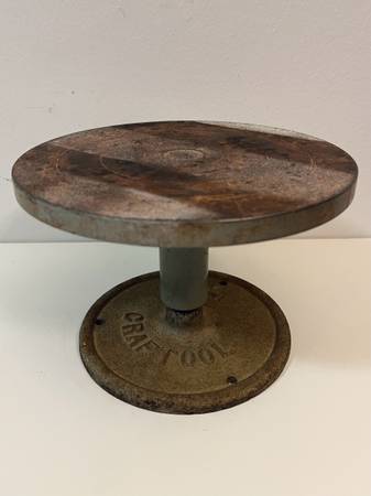 Cast Iron Pottery Wheel 1